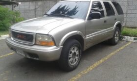 Usados: Chevrolet Blazer 2001 con radio Bose y llantas Good Year