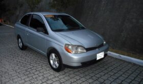 Usados: Remato Toyota Echo 2000 en Guatemala