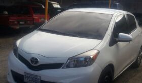 Usados: Hatchback Toyota Yaris 2013 en Zona 21