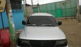 Usados: Mitsubishi Van 2002 en Chimaltenango