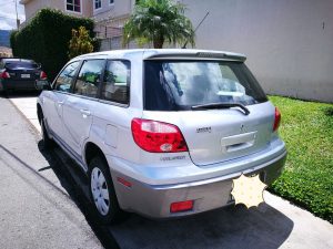 Mitsubishi Outlander 2005 Mitsubishi Outlander 2005 Motor 2.4 Mecánico Full equipo Vidrios y retrovisores eléctricos Ac al 100% Bolsas intactas