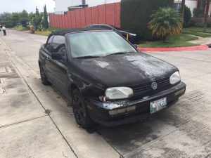 VOLKSWAGEN CABRIO 1998!!!!! PARA LOS AMANTES DE LA MARCA CON GANAS DE UN PROYECTO DE RESTAURACIÓN EL CARRO NO ARRANCA, EL ULTIMO DIAGNOSTICO MECÁNICO FUE BOMBA DE GASOLINA DAÑADA, EL MOTOR GIRA NO ESTA PEGADO