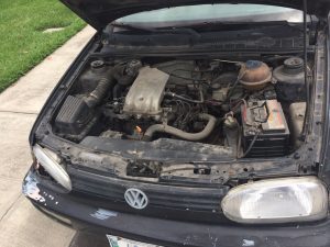 VOLKSWAGEN CABRIO 1998!!!!! PARA LOS AMANTES DE LA MARCA CON GANAS DE UN PROYECTO DE RESTAURACIÓN EL CARRO NO ARRANCA, EL ULTIMO DIAGNOSTICO MECÁNICO FUE BOMBA DE GASOLINA DAÑADA, EL MOTOR GIRA NO ESTA PEGADO
