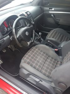 Volkswagen Golf 2008 ubicado en Guatemala Volkswagen Golf 2008 gti mk5 Motor 2.0 Modelo 2008 Kilómetros 210,406 Mecánico (7 velocidades)