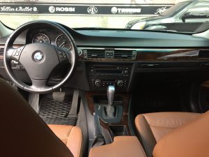 BMW 325i 2011 ubicado en Guatemala GANGA!!! BMW 325i 2011 bien cuidado, en buen estado, llantas en buen estado, radio de fabrica con bluetooth, papeles en orden, a toda prueba, informacion al 42542877