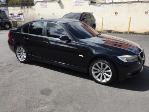 BMW 325i 2011 ubicado en Guatemala GANGA!!! BMW 325i 2011 bien cuidado, en buen estado, llantas en buen estado, radio de fabrica con bluetooth, papeles en orden, a toda prueba, informacion al 42542877