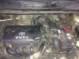 Toyota Yaris 2003 de Agencia Motor 1300 c.c. VVT-i Mecánico. 4 puertas. A/C Funcionando al 100. Tablero Digital. Retrovisores Eléctricos.