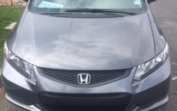 Honda Civic 2013 usado ubicado en Guatemala Vendo Honda Civic Lx 2013 Motor 1.8 con sistema Econ Frenos ABS Sistema anti derrape Camara de Retroceso Audio Bluetooth usb y llamadas
