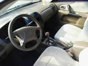 Mazda Protege 2000, motor 1600, automático, aire acondicionado, vidrios eléctricos. Servicio reciente. Papeles en orden. Negociable
