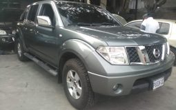 Vendo Nissan Navara 2013 automatico, turbo diesel, 4x4, de agencia, quedo a sus apreciables ordenes en el 56556298 No presenta choques, Documentos en regla