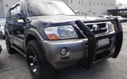 VENDO BONITA CAMIONETA MITSUBISHI MONTERO 2004 GLS DE AGENCIA, AUTOMATICA, 4X4, TURBO DIESEL, DE 3 FILAS, TAPICERIA DE CUERO, BIEN ENLLATADA, ESTRIBOS, Y DEFENSA, A TODA PRUEBA, VENGA Y MANEJELA SIN NINGUN COMPROMISO, LLAME CON TODA CONFIANZA AL CEL: 56556298