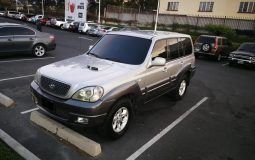 Camioneta Hyundai Terracan 2005 de agencia en excelente estado, con motor 2500 cc Turbodiesel con Intercooler, caja mecánica con transmisión 4x4 retrancado, A/C, vidrios eléctricos;