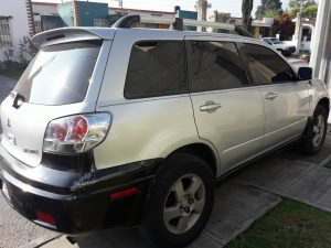 Mitsubishi Outlander 2003 usado, ubicado en 33 calle, Jardines De La Mansión, Guatemala