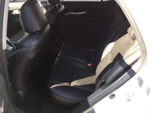 Vendo TOYOTA AURIS 2008 de Agencia, 1.6 4 CIL. ECONOMICO, 138,000 kms, con Bolsas de aire, Tapicería de Cuero, aire acondicionado, equipo de sonido de fabrica para CD, ventanas eléctricas, retrovisores eléctricos, cerradura central a distancia, neblineras, polarizado, aros de aleación, luces de halógeno, frenos ABS. Excelente estado, nada que invertirle. Celular: 4775-3589