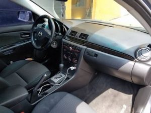 Mazda Mazda3 2008 usado en Guatemala Motor 2.0 funcionamiento normal sin ningun fallo Full Equipo Trip-Tronic Mandos en el Timón Tapiceria Nitida