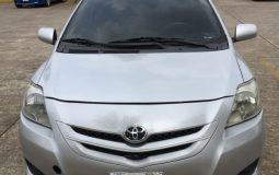 Toyota Yaris 2007 usado en Guatemala Toyota yaris 2007 • Motor 1.5 • Automático • 119,308 km • Tapicería de tela • Aire acondicionado • Timón hidráulico • Llantas nuevas