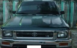 Camioneta Toyota Hi-Lux 1994 excelente estado modelo 1994, con motor rebildiado, 3.0L. Documentos en regla, placas de Guatemala y se puede poner placas hondureñas, hay una amnistía en la que se puede poner a Honduras.