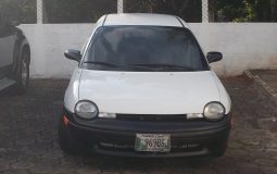Chrysler Neon 1995. Motor 2000, mecánico, único dueño, ventilador, amortiguadores traseros nuevos, tapicería en buen estado. No presenta choques