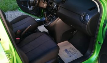 Mazda Mazda2 2013 full