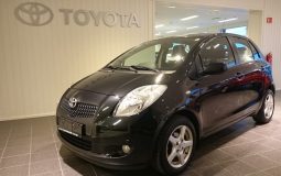 Toyota Yaris 2005 en perfecto estado de funcionamiento motor muy en forma Vehículo adecuado para familias de 5 a 6 personas.