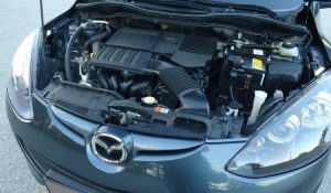 Mazda Mazda2 2012. Carro Nítido, Cero Ruidos, Full equipo, aire acondicionado, papeles en orden, precio 25,000 , 79,000 millas recorridas originales.