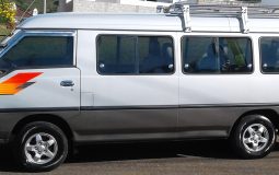 Hyundai Grace 2002 en excelente estado y a toda prueba traiga a su mecánico de confianza 15 Pasajeros Parrilla Escalera Doble A/C Excelente Estado