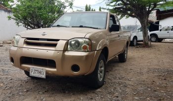 Nissan Xterra 2001, 4 cilindros, mecánico, extra cab, palangana larga, calcomanía 2020 pagada, papeles en orden y listos para traspaso. Negociable