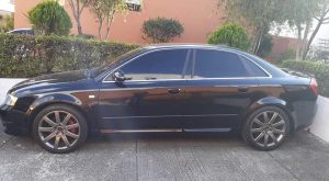 Vendo Audi A4 2005 b6 súper sport 3.0, mecánico, aros originales rin 18, vidrios y retrovisores eléctricos, tapicería de cuero, bolsas de aire completas, el vehículo se encuentra en buen estado, con servicios al dia. 24,000 quetzales NEGOCIABLES escuchó ofertas, me pueden contactar para más información al 55585205