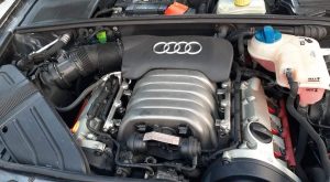 Vendo Audi A4 2005 b6 súper sport 3.0, mecánico, aros originales rin 18, vidrios y retrovisores eléctricos, tapicería de cuero, bolsas de aire completas, el vehículo se encuentra en buen estado, con servicios al dia. 24,000 quetzales NEGOCIABLES escuchó ofertas, me pueden contactar para más información al 55585205