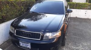 Vendo Audi A4 2005 b6 súper sport 3.0, mecánico, aros originales rin 18, vidrios y retrovisores eléctricos, tapicería de cuero, bolsas de aire completas, el vehículo se encuentra en buen estado, con servicios al dia. 24,000 quetzales NEGOCIABLES escuchó ofertas, me pueden contactar para más información al 55585205