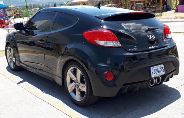Hyundai Veloster 2015 full