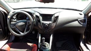 Hyundai Veloster 2015 Turbo. Auto línea deportiva, 3 puertas+puerta baúl, eficiente y económico motor 1.6 TGDi, 6 velocidades+retroceso, de 0 a 100 Km/hr en 10 segundos,